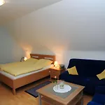 Kuryhof Konukevi Simonswald