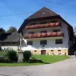 Kuryhof Konukevi Simonswald