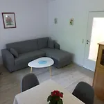Konukevi Kuryhof Simonswald